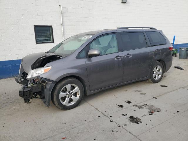 2018 Toyota Sienna Le