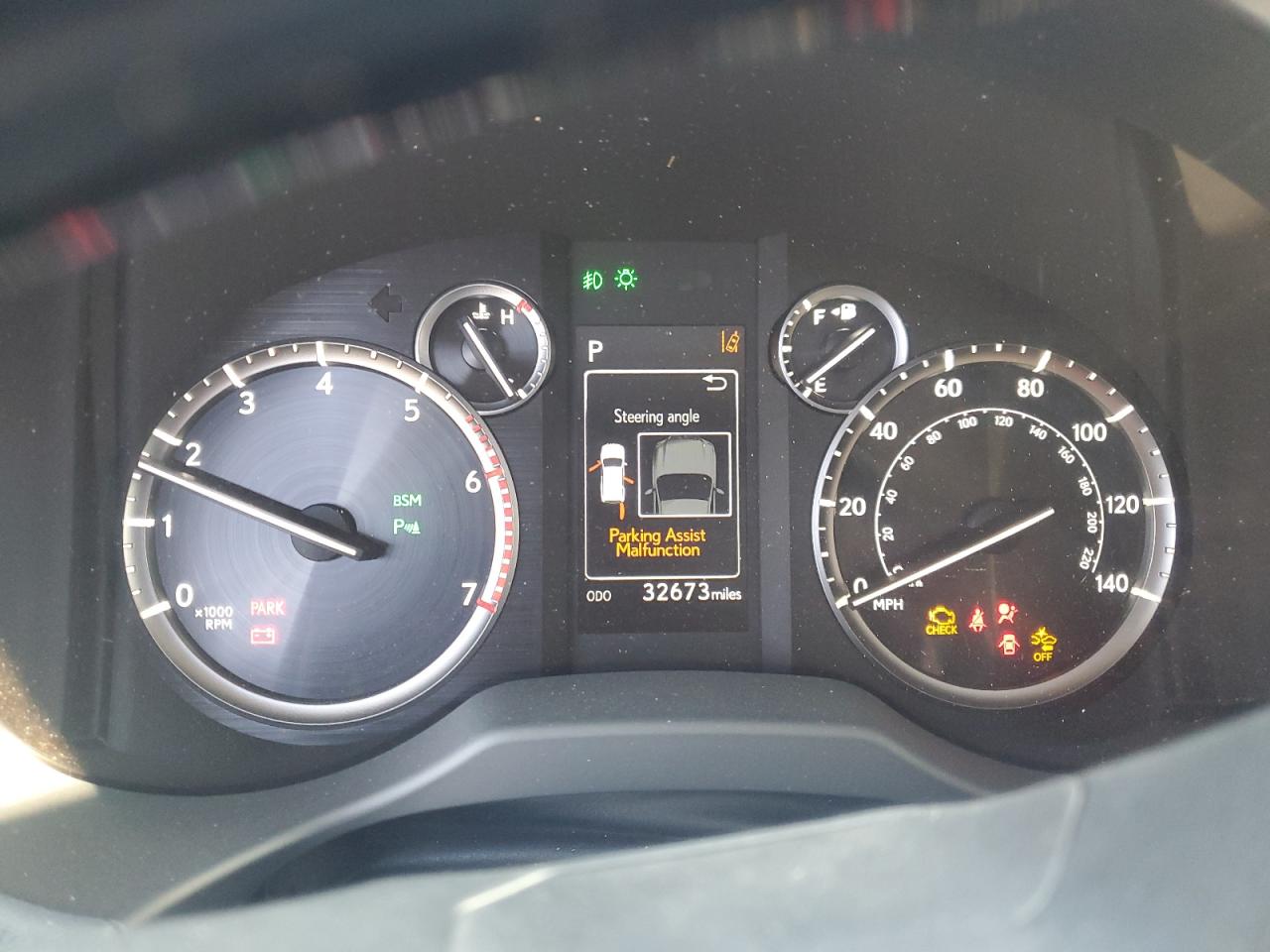 2021 Lexus GX - Image 9