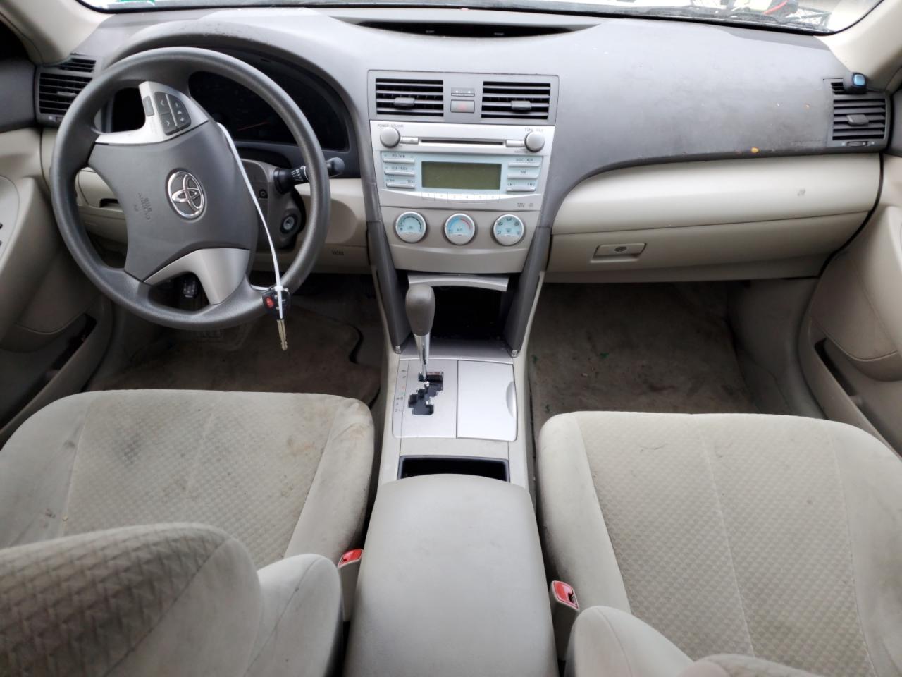2009 Toyota Camry - Image 8