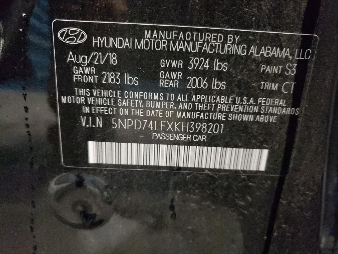2019 Hyundai Elantra - Image 12