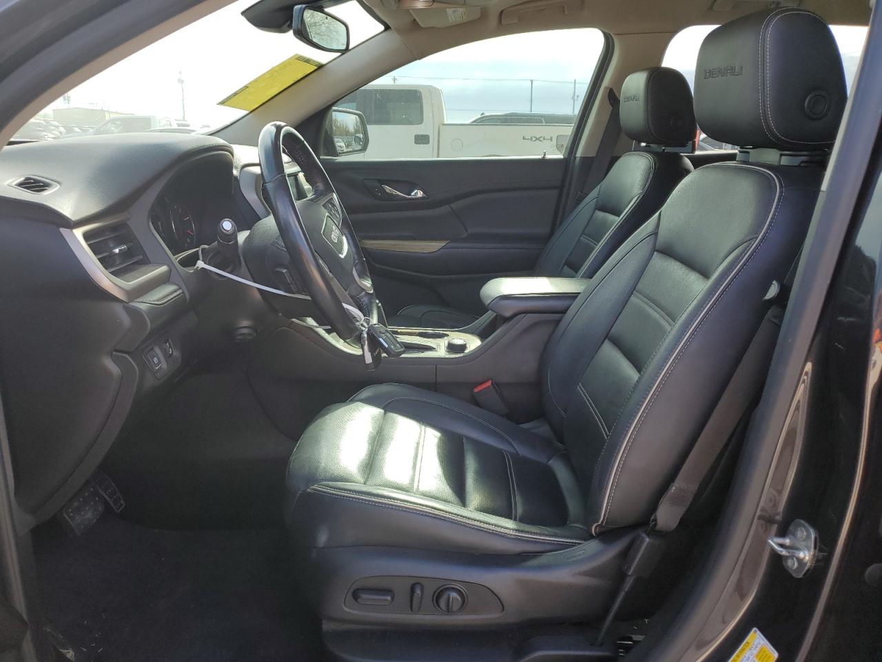2019 GMC Acadia - Image 7