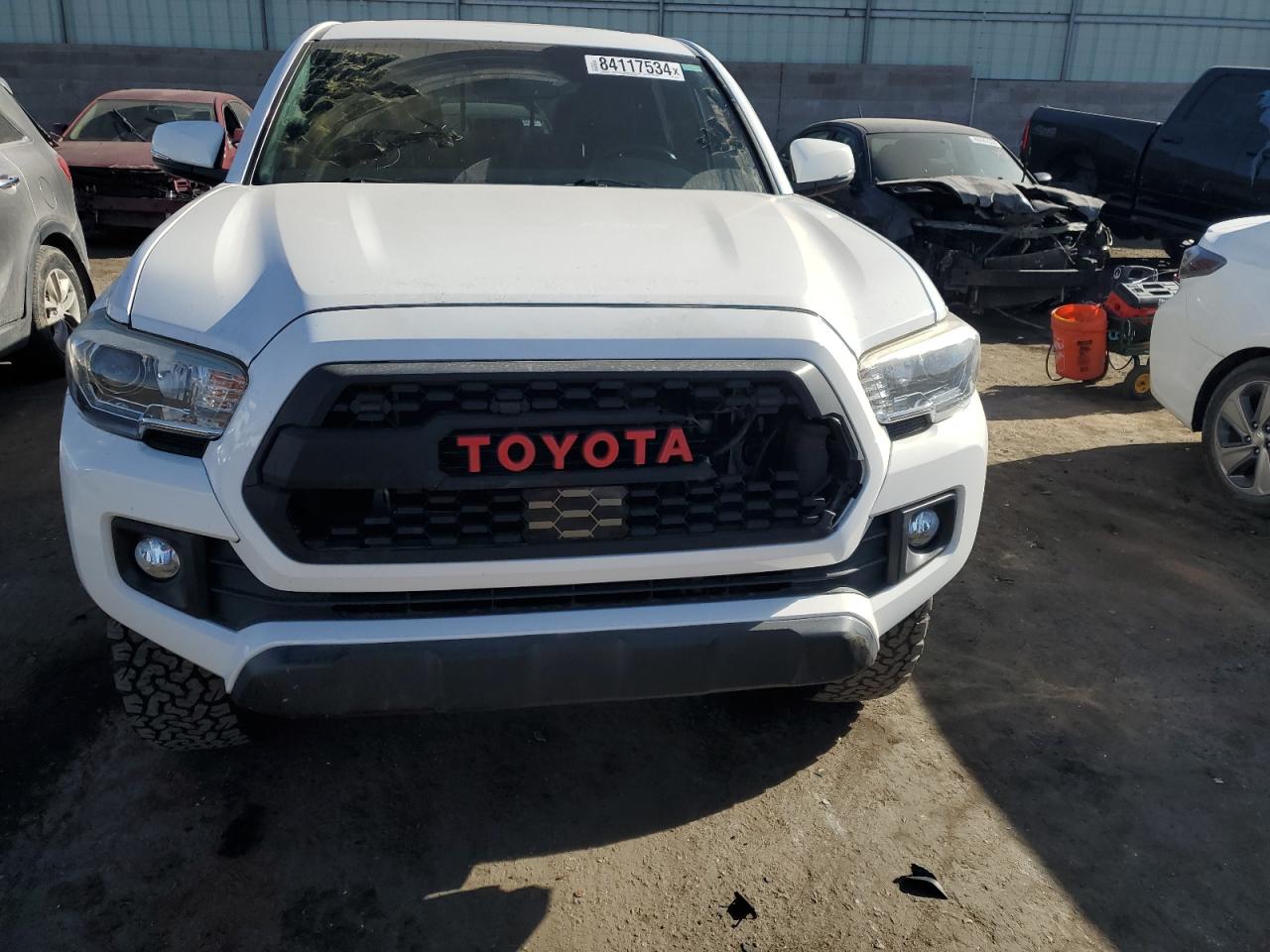 VIN 3TMCZ5AN3JM179014 2018 TOYOTA TACOMA no.5