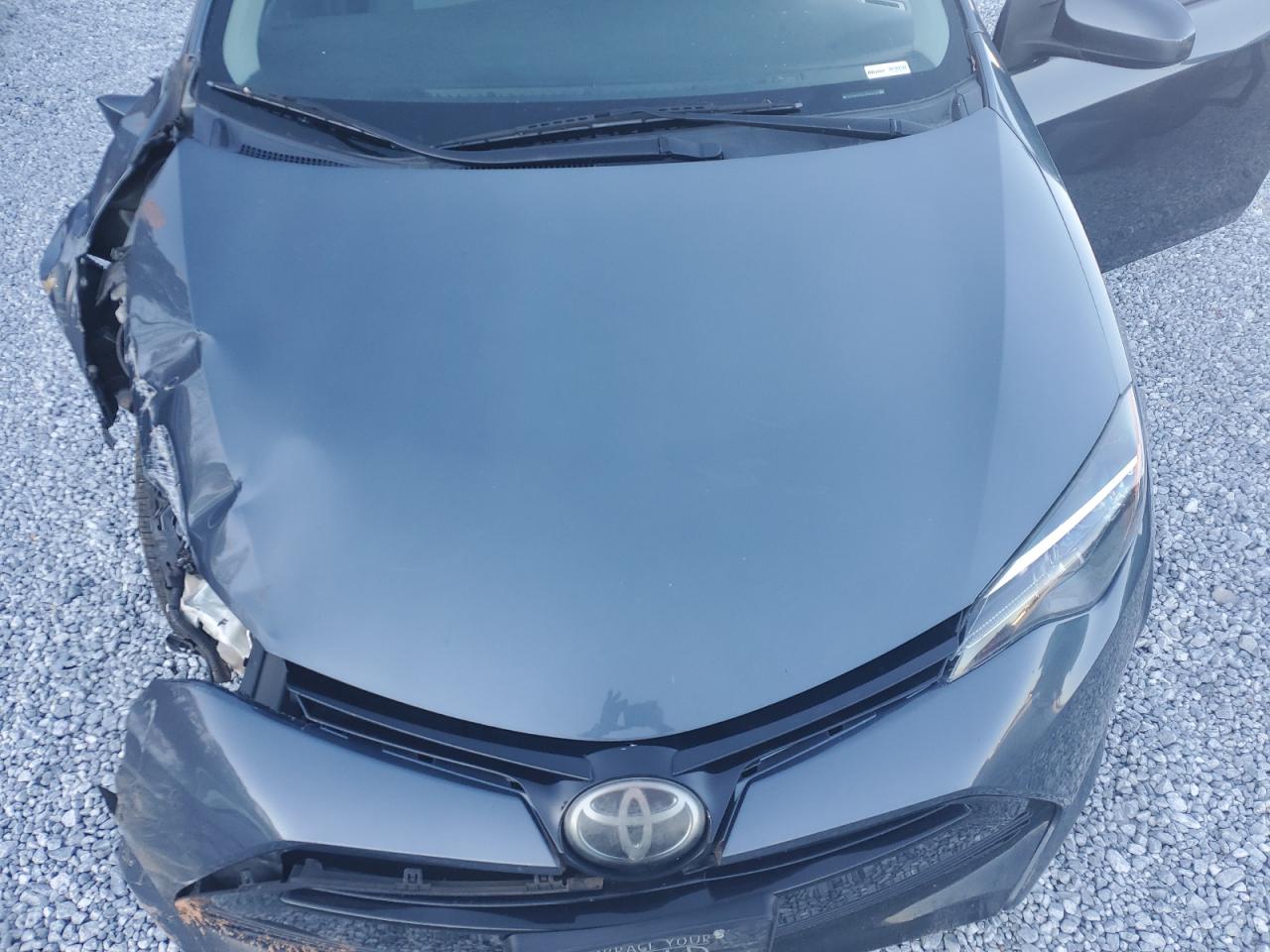 VIN 5YFBURHEXJP840330 2018 TOYOTA COROLLA no.11