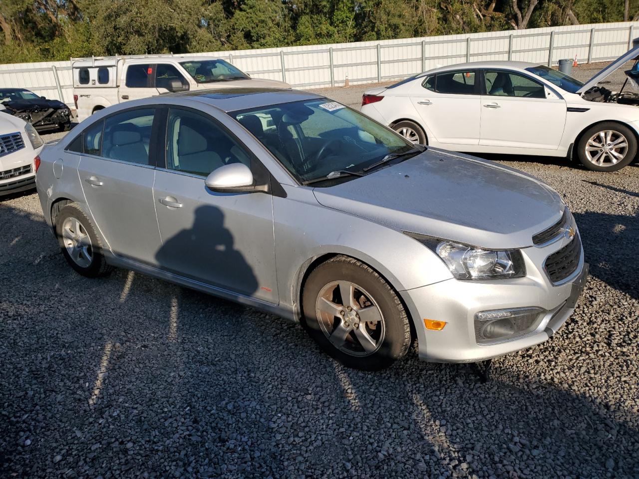 VIN 1G1PE5SBXG7145911 2016 CHEVROLET CRUZE no.4