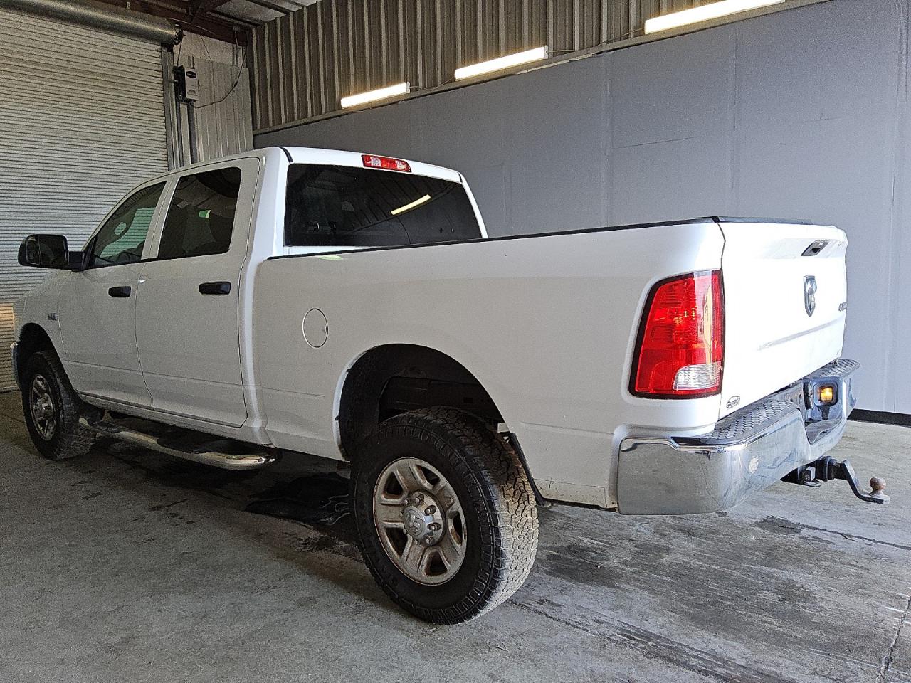 2016 RAM 2500 - Image 2