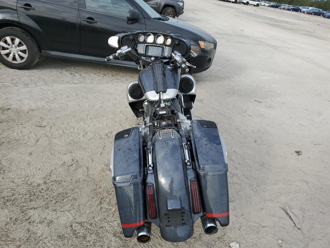 2019 Harley-Davidson Flhxse VIN: 1HD1PXL13KB957631 Lot: 83973434