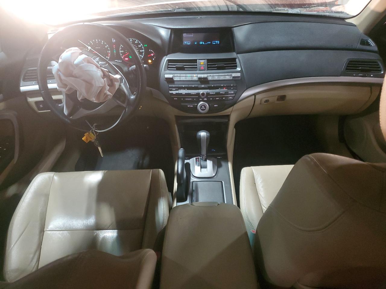 2010 Honda Accord Exl VIN: 1HGCS1B86AA017575 Lot: 83420454