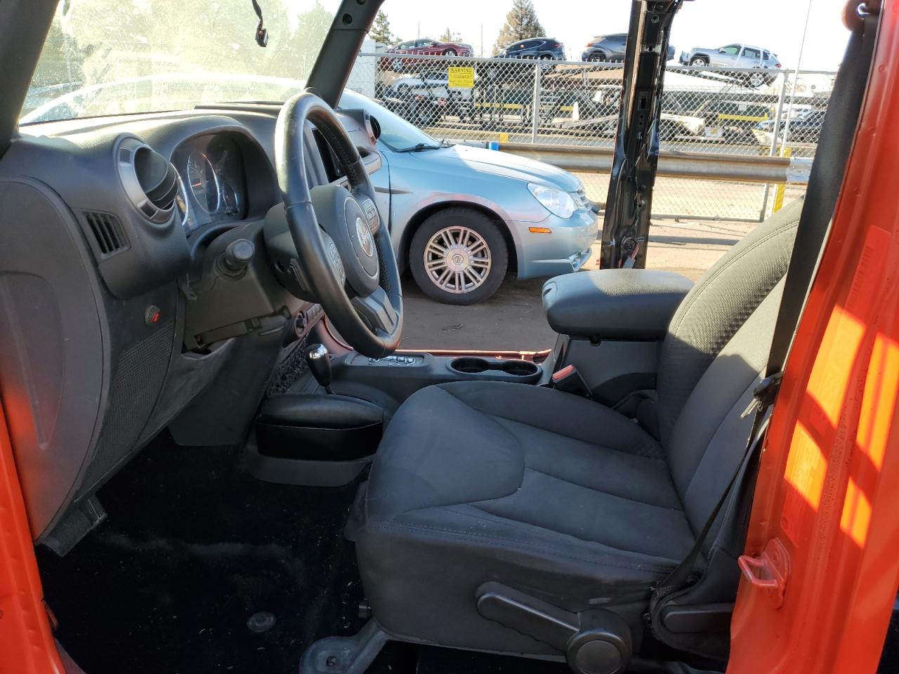 2014 Jeep Wrangler Unlimited Sport VIN: 1C4BJWDG2EL134112 Lot: 85156894