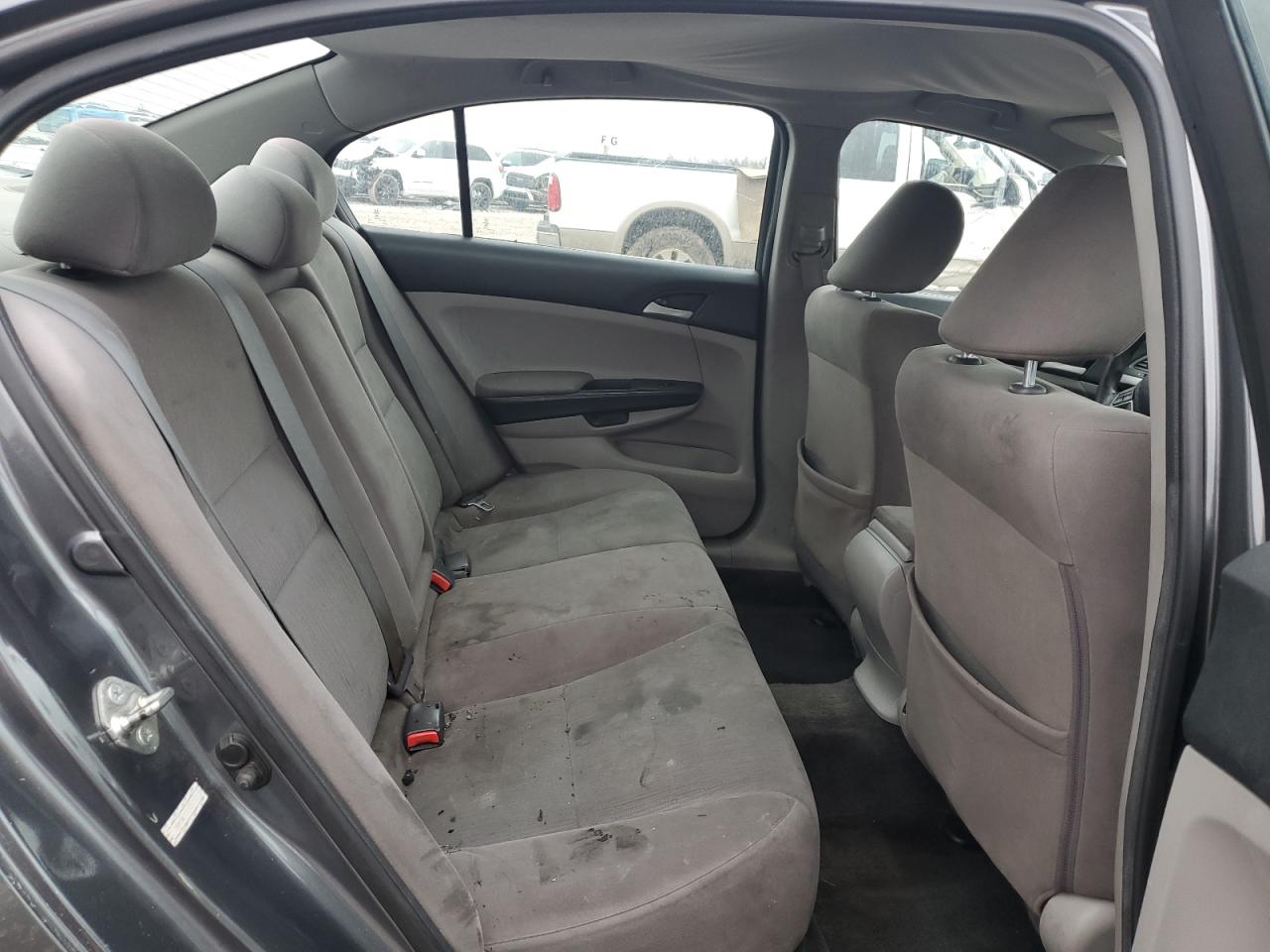2012 Honda Accord - Image 10