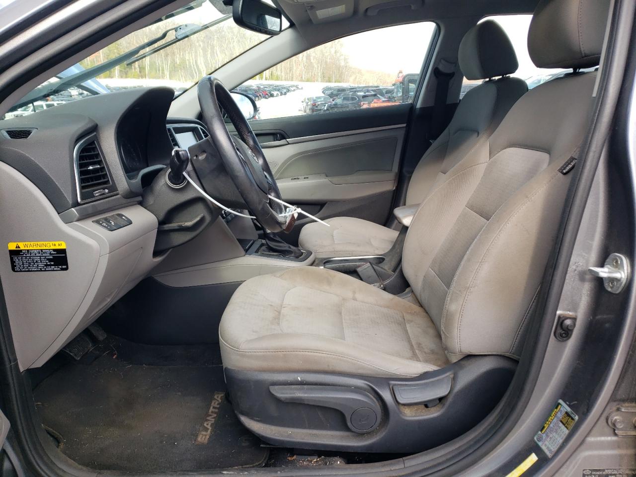 2018 Hyundai Elantra - Image 7