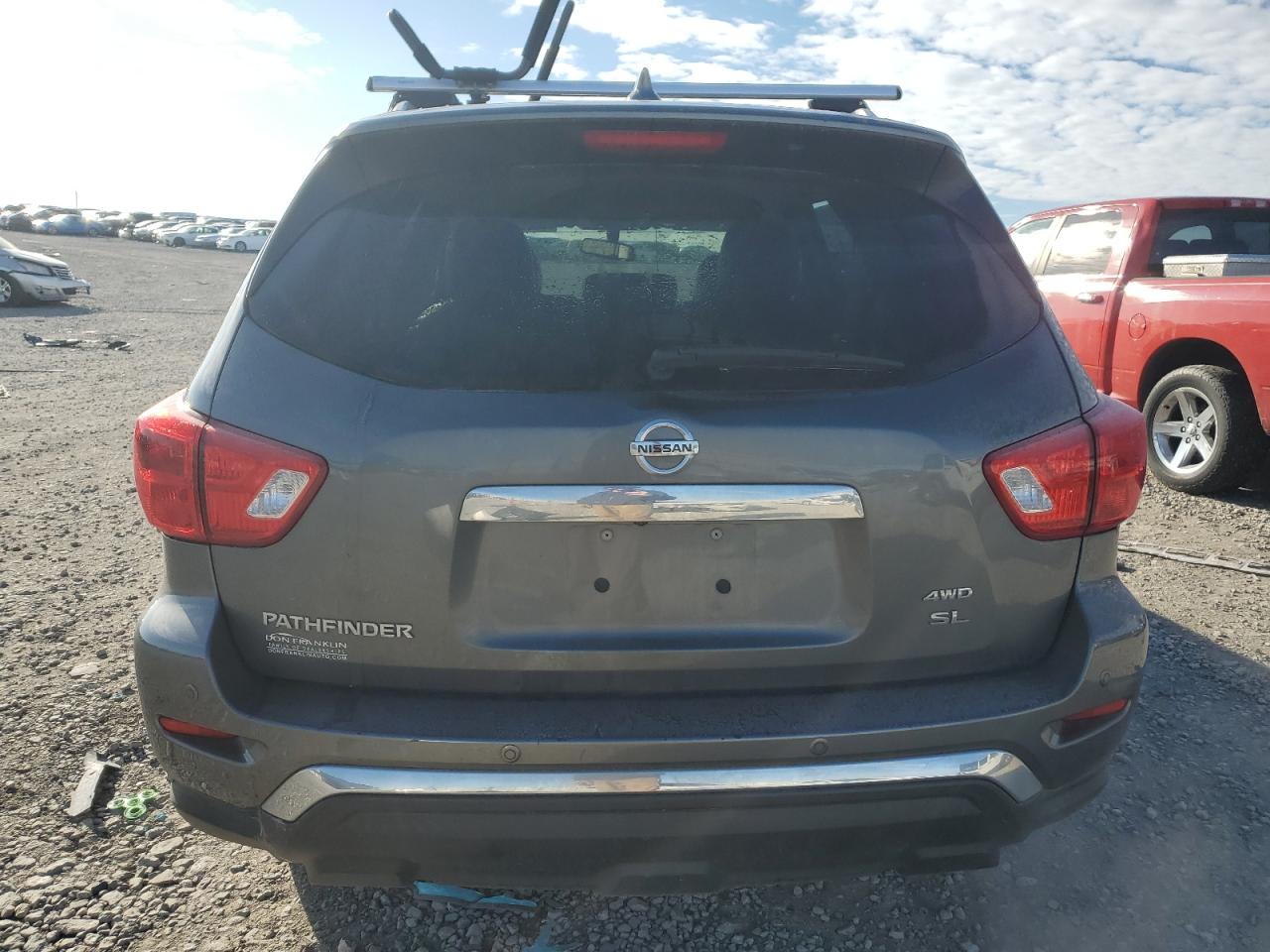 2019 Nissan Pathfinder S VIN: 5N1DR2MM0KC627374 Lot: 82554684