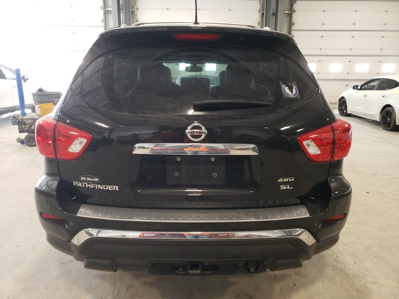 2018 Nissan Pathfinder S VIN: 5N1DR2MM8JC658709 Lot: 84180644