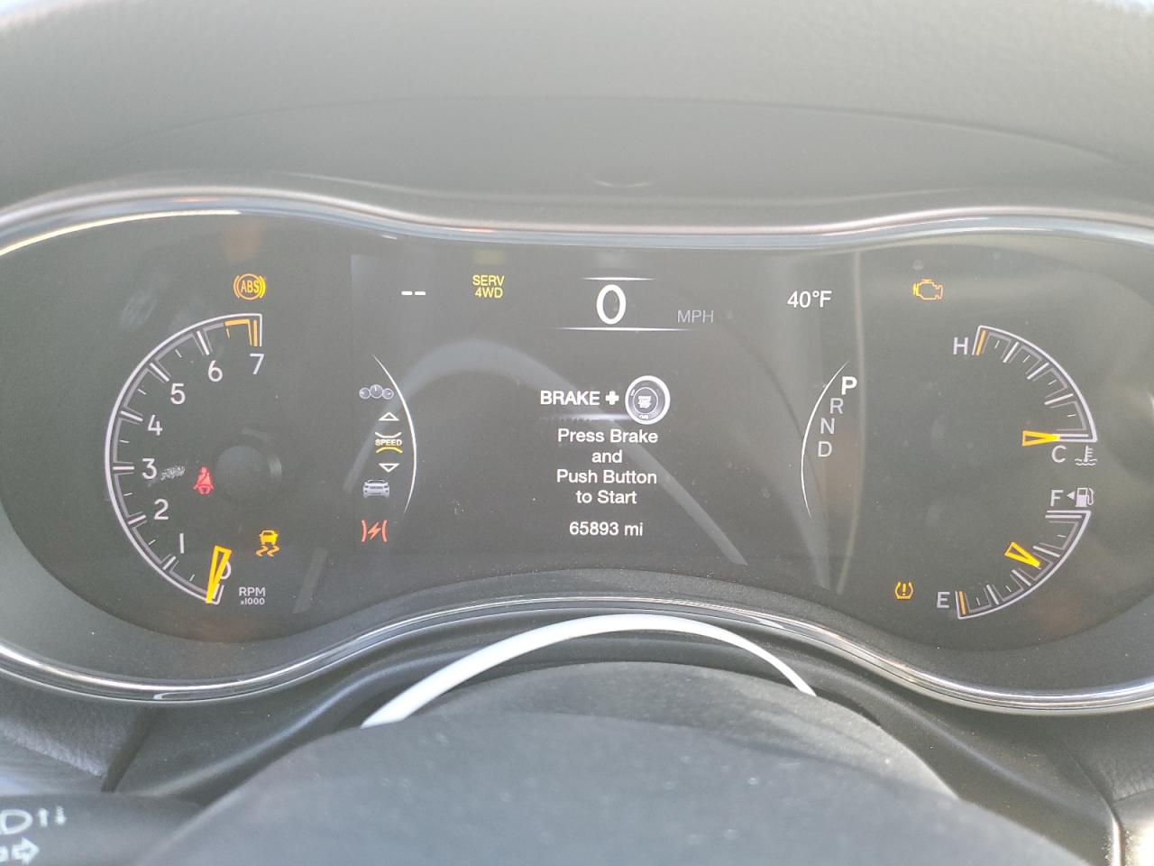 2019 Jeep Grand Cherokee - Image 9