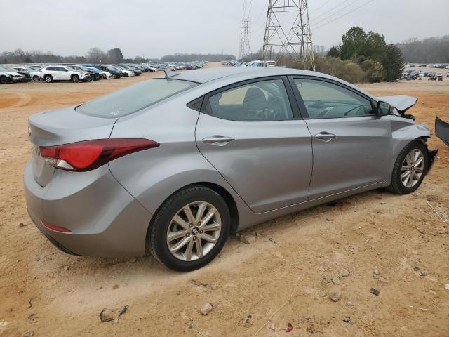  HYUNDAI ELANTRA 2015 Srebrny