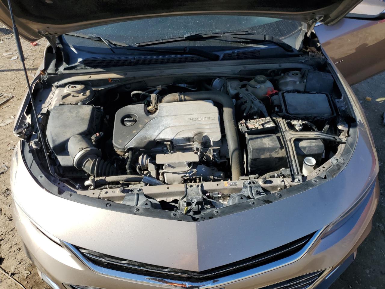 2018 Chevrolet Malibu - Image 11