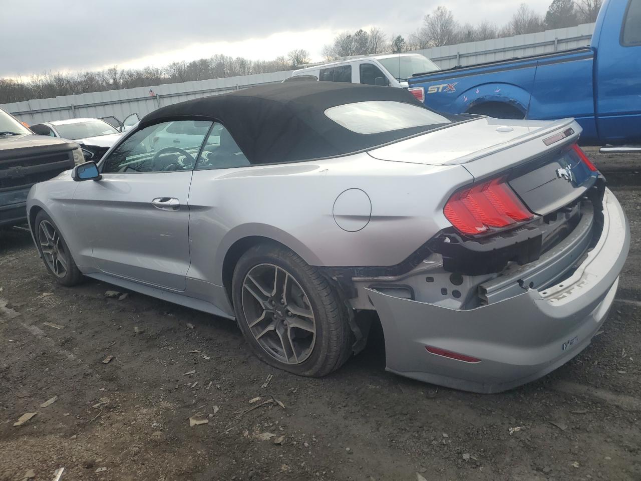 2019 Ford Mustang - Image 2