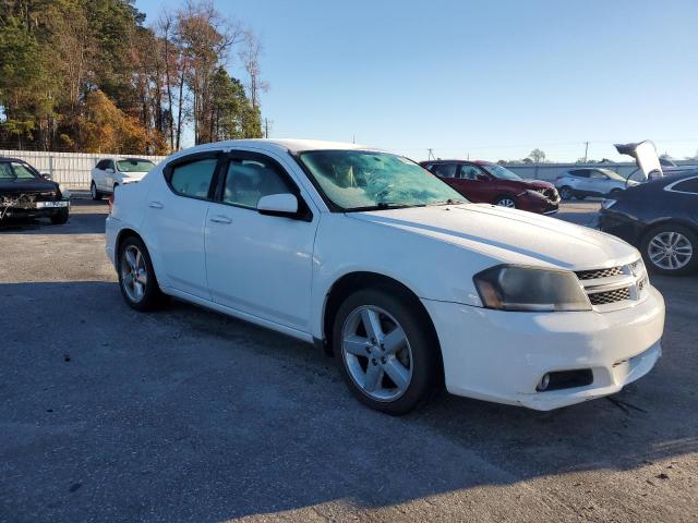  DODGE AVENGER 2013 White