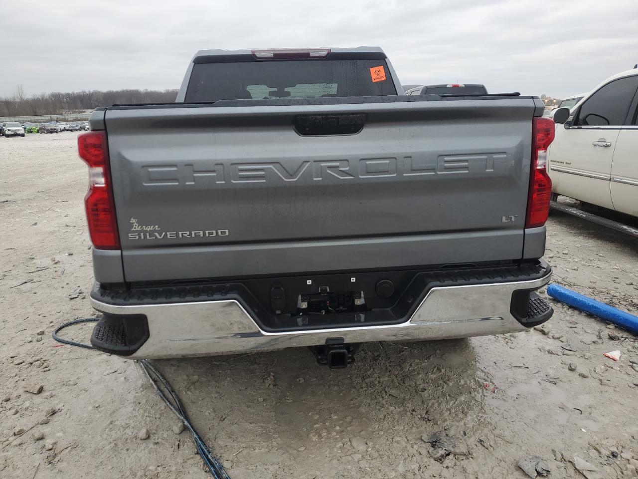 2021 Chevrolet Silverado - Image 6