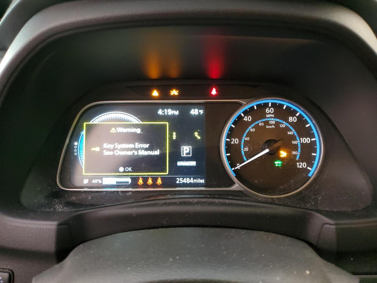 2022 Nissan Leaf - Image 9