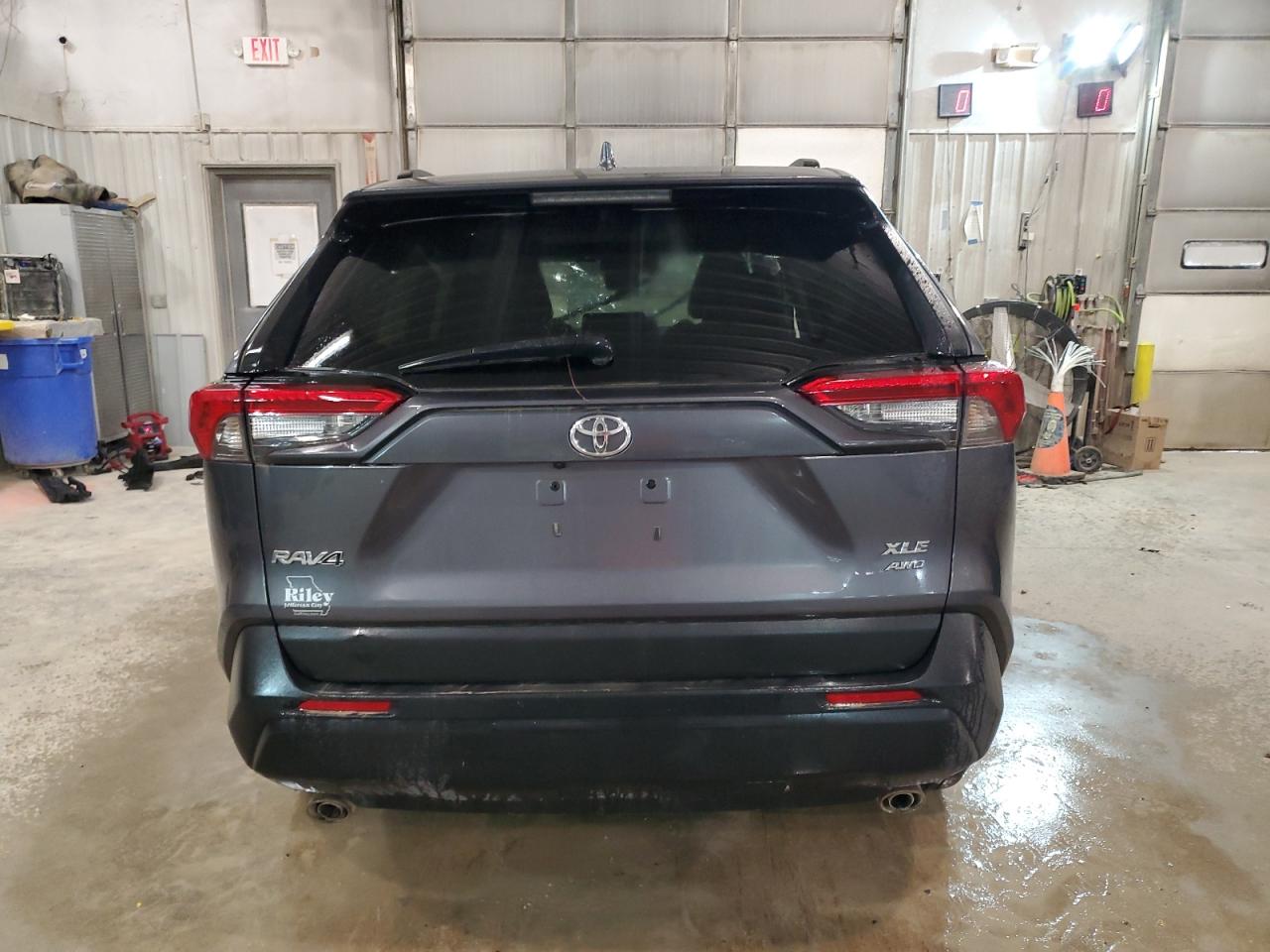 2021 Toyota RAV 4 - Image 6