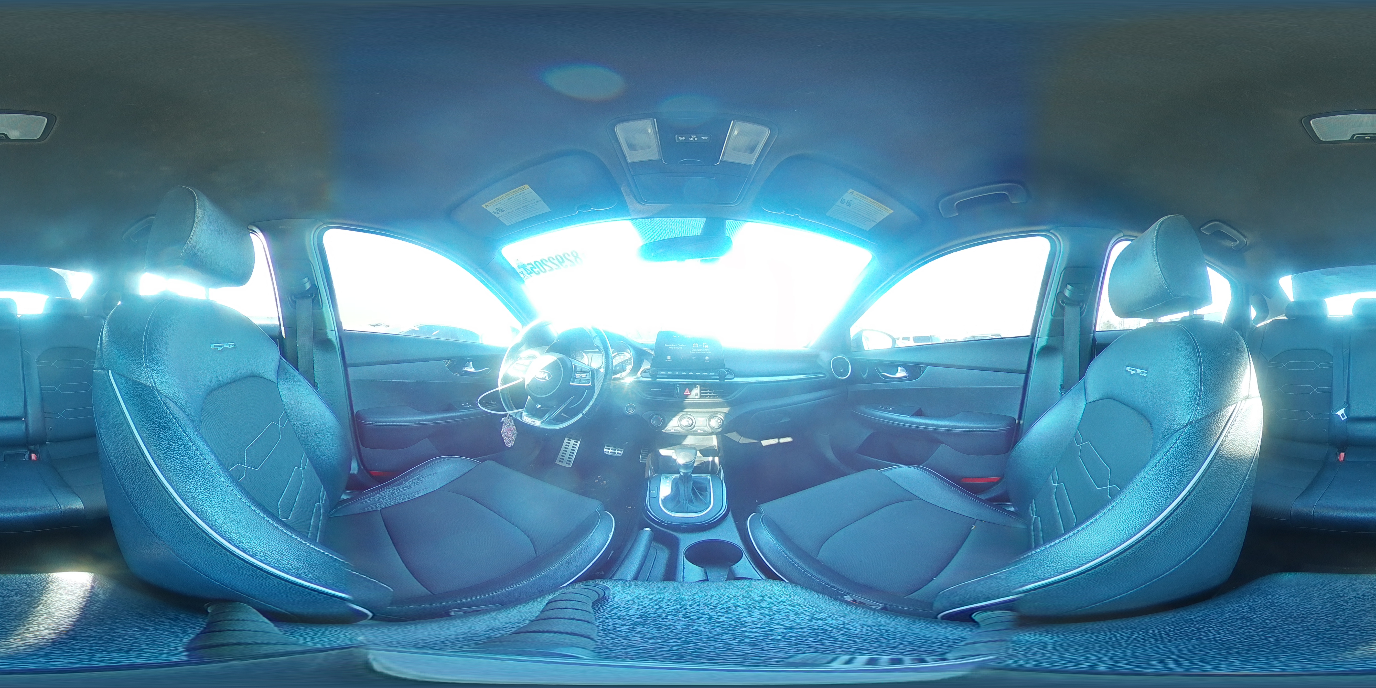 2021 Kia Forte - Image 13