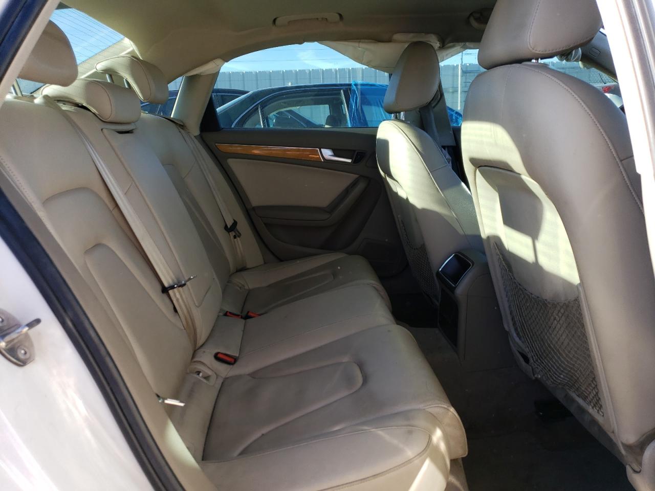 2010 Audi A4 - Image 10