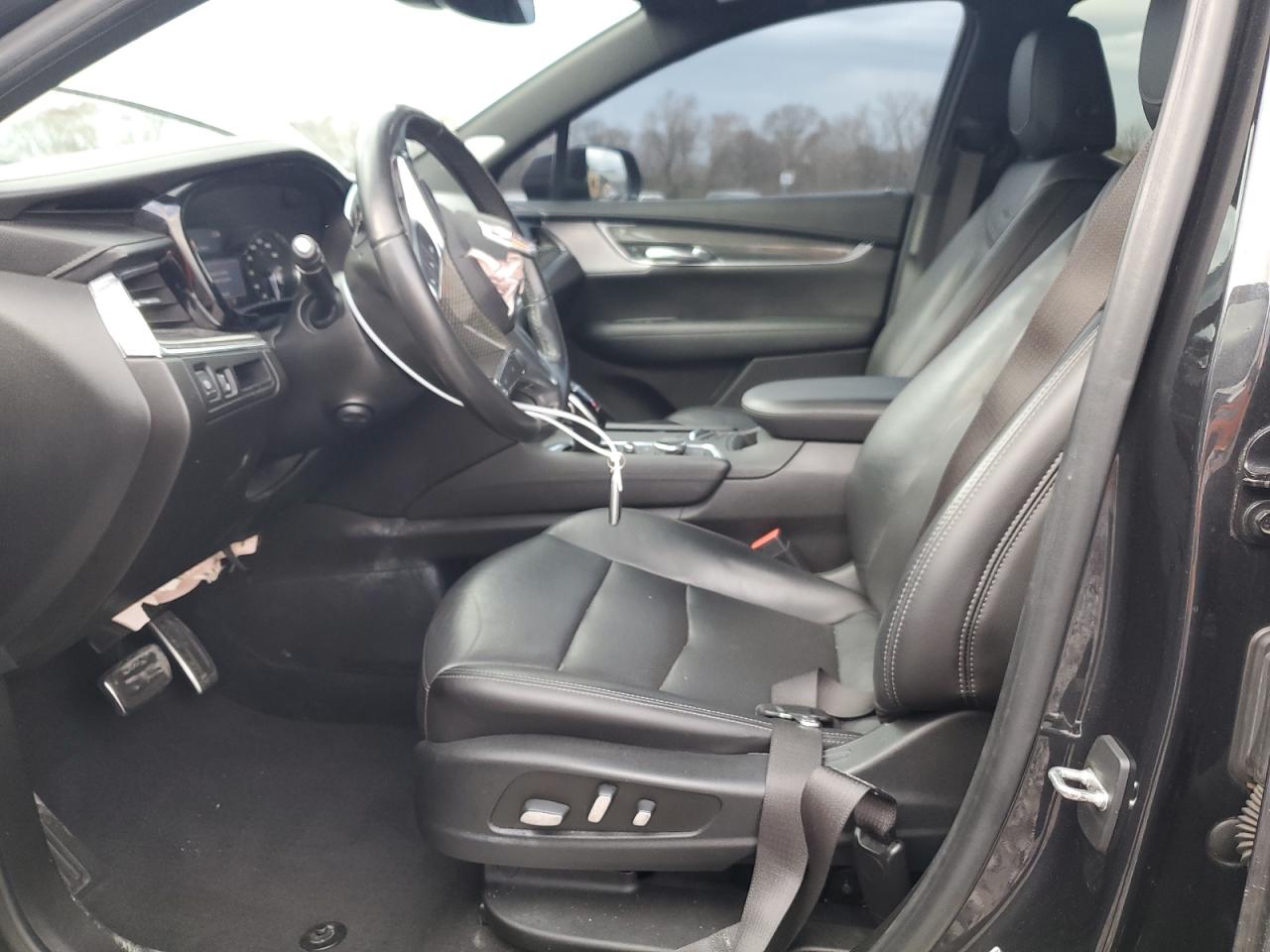 2020 Cadillac XT5 - Image 7