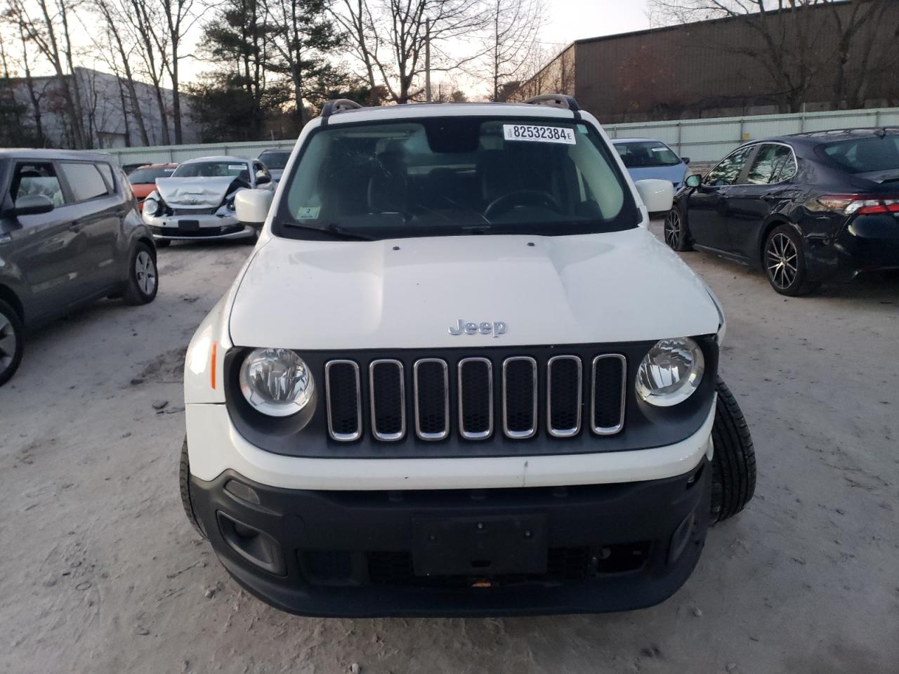 VIN ZACCJBBT0FPB96716 2015 JEEP RENEGADE no.5