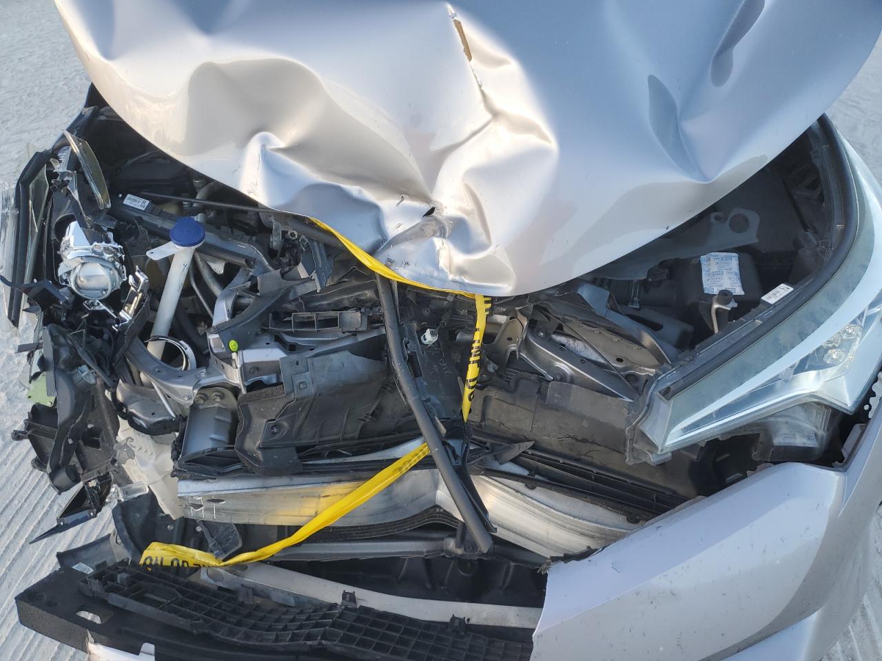 2019 Toyota C-HR - Image 11
