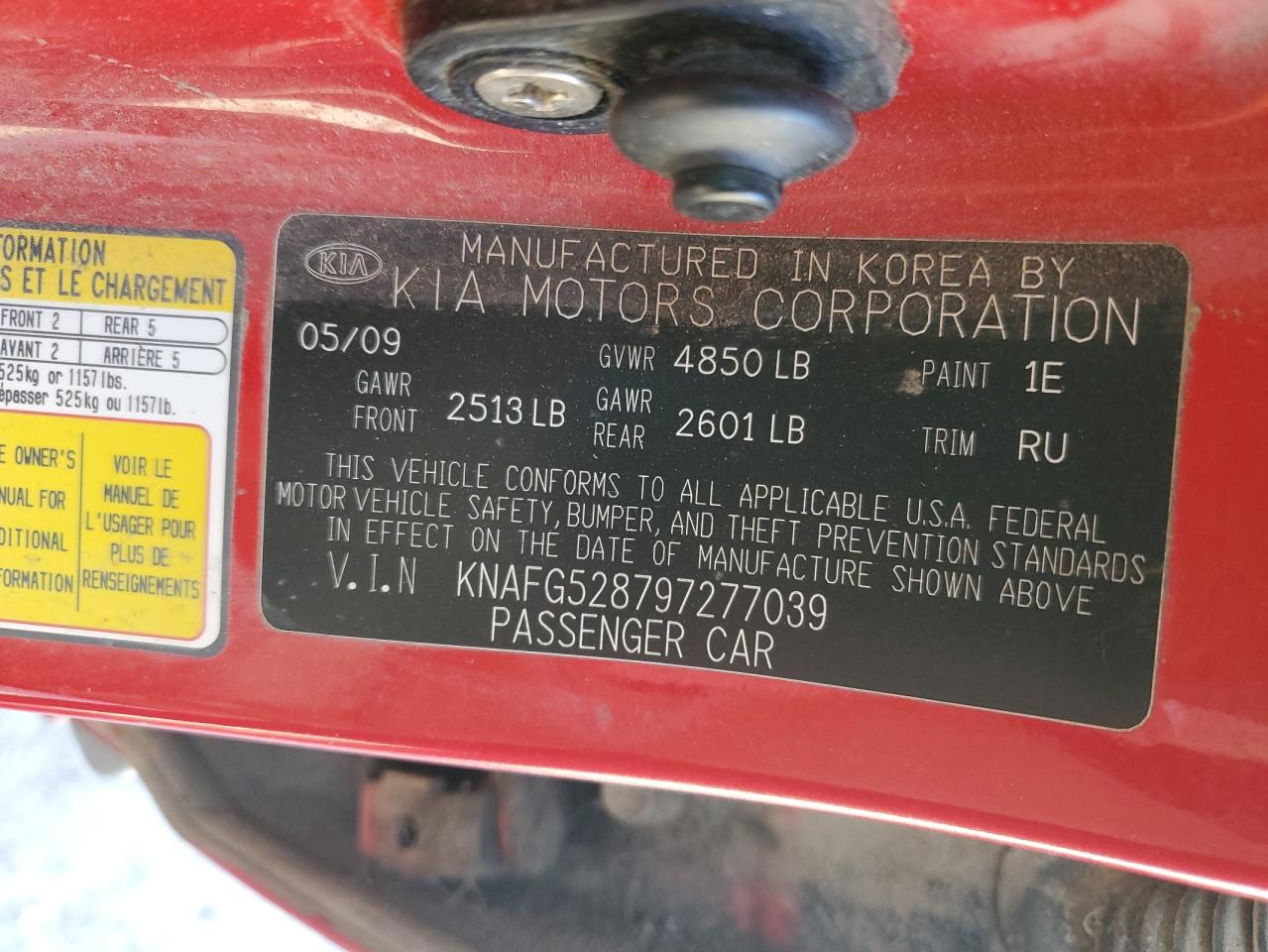 2009 Kia Rondo Base VIN: KNAFG528797277039 Lot: 84315414