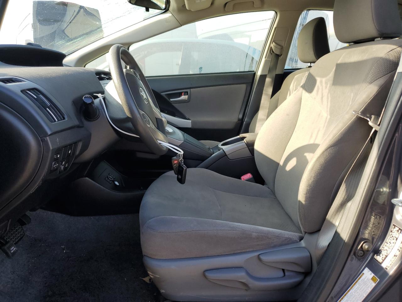 2013 Toyota Prius - Image 7