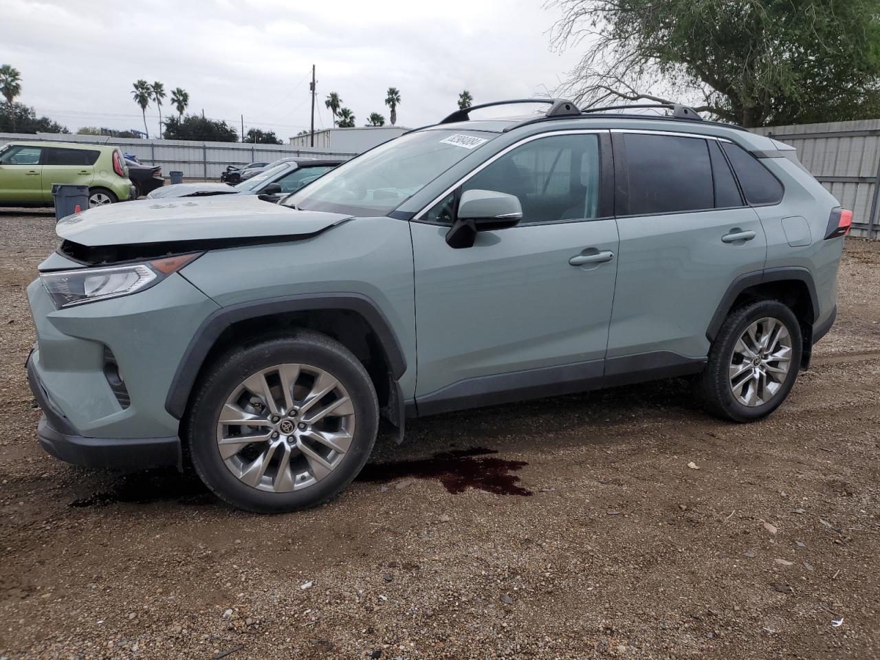 2021 Toyota RAV 4 - Image 1