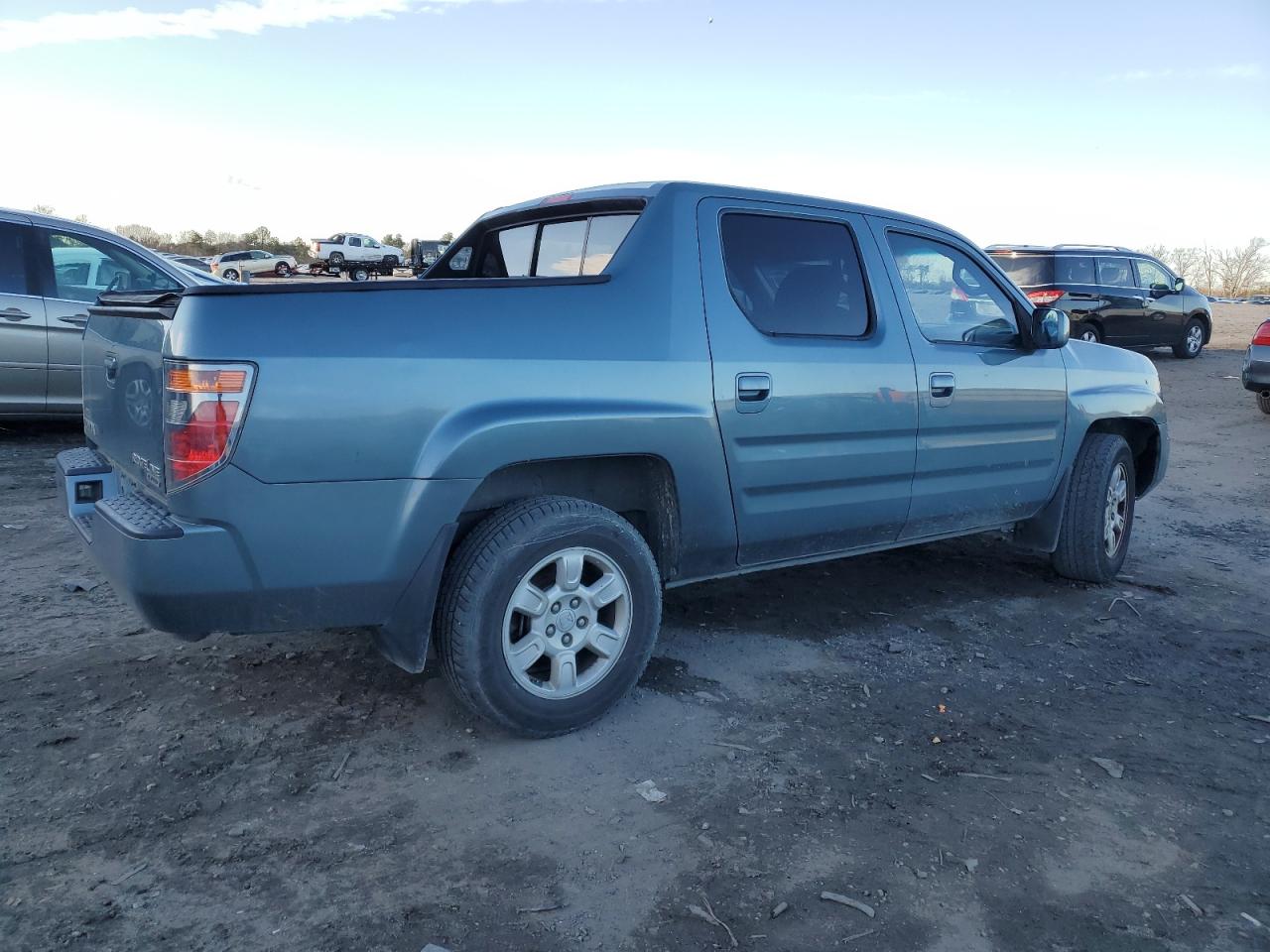 2006 Honda Ridgeline - Image 3