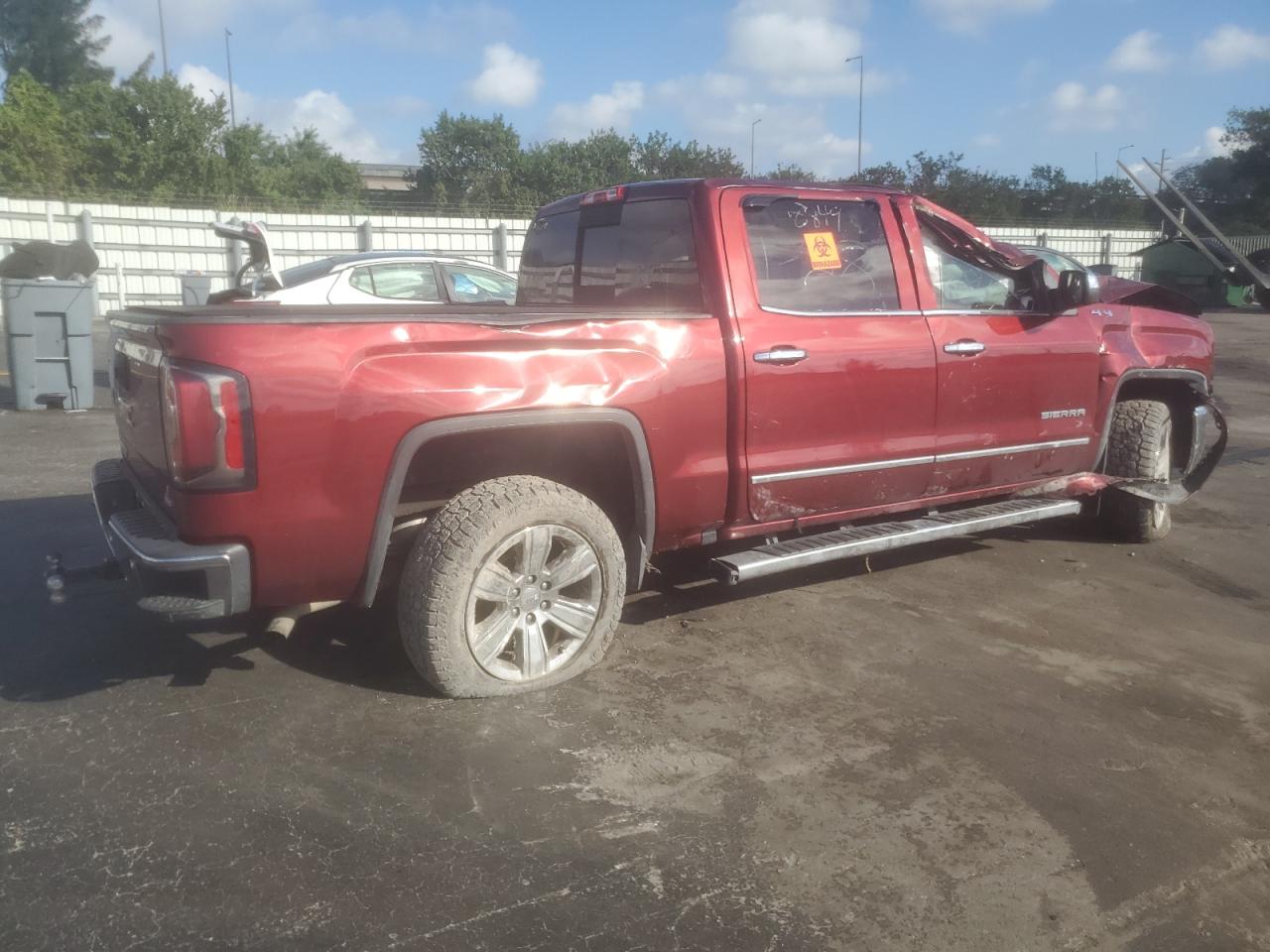 2017 GMC Sierra - Image 3