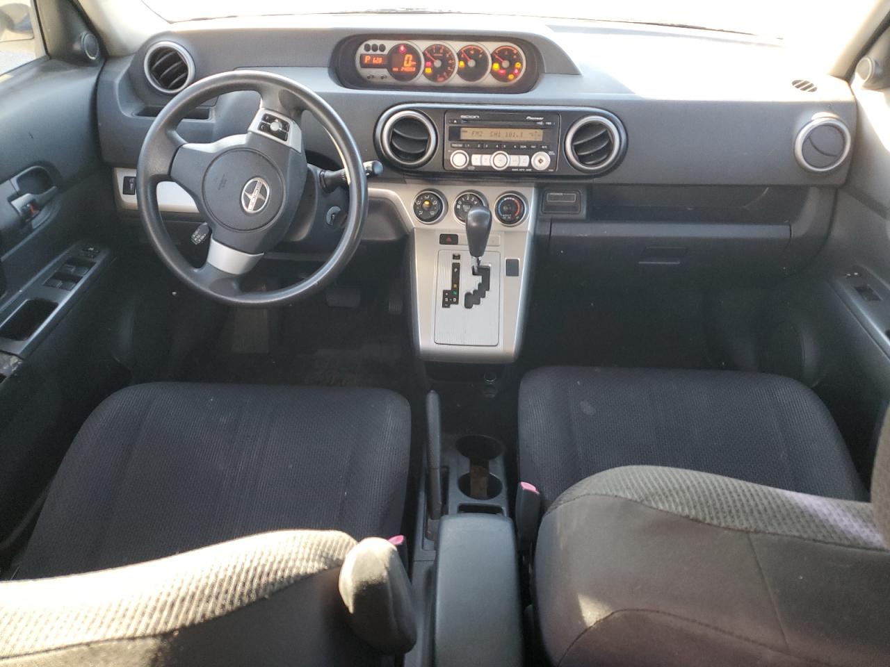 2008 Toyota xB - Image 8