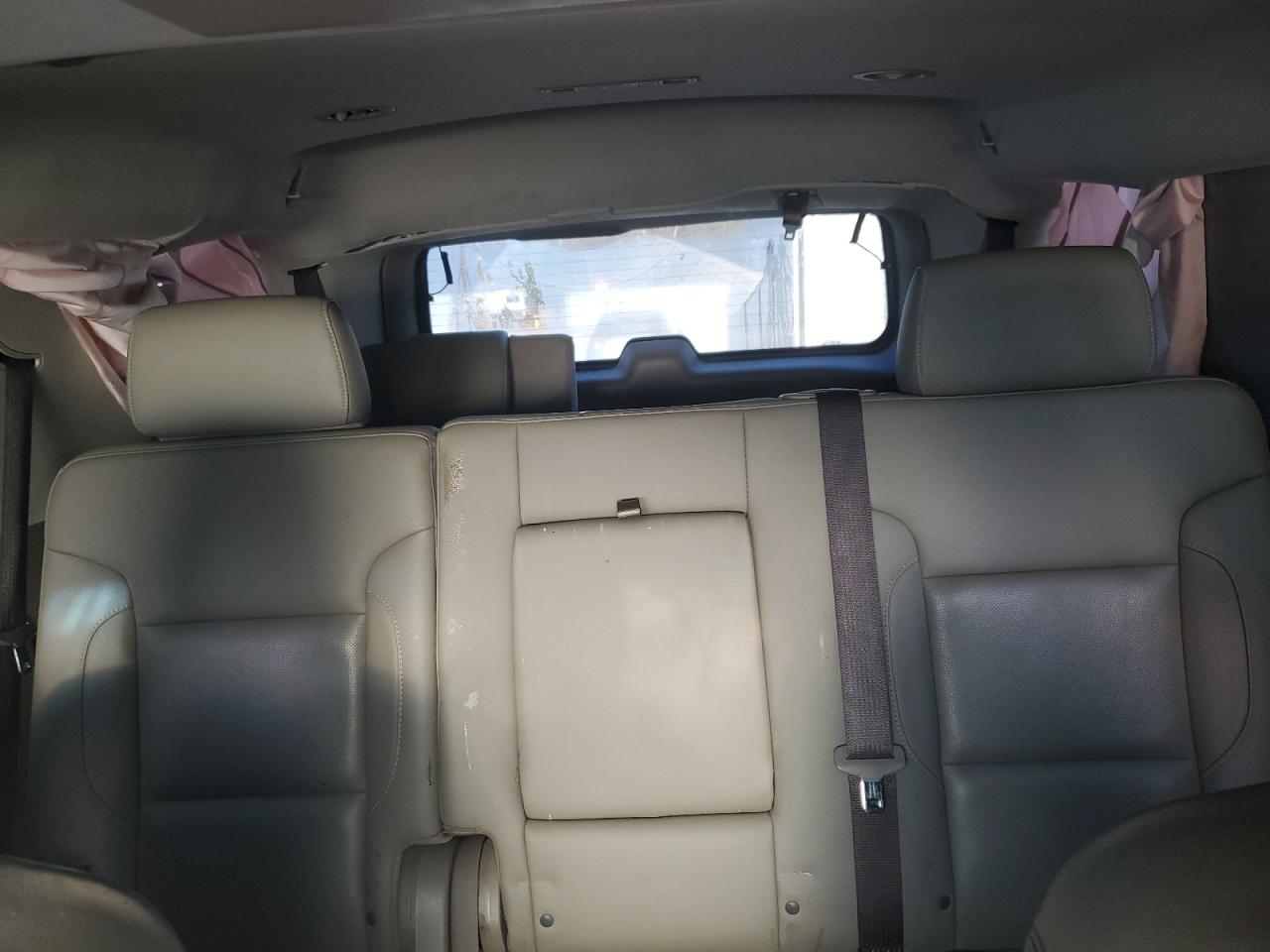 2018 GMC Yukon - Image 10