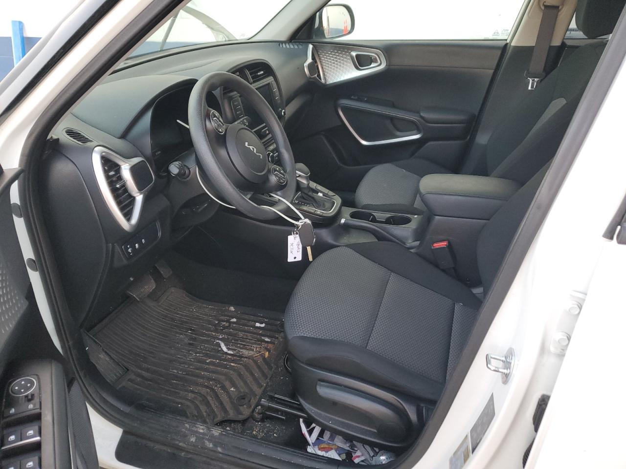 2023 Kia Soul - Image 7