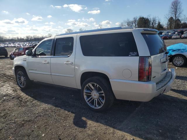  CADILLAC ESCALADE 2012 Белый