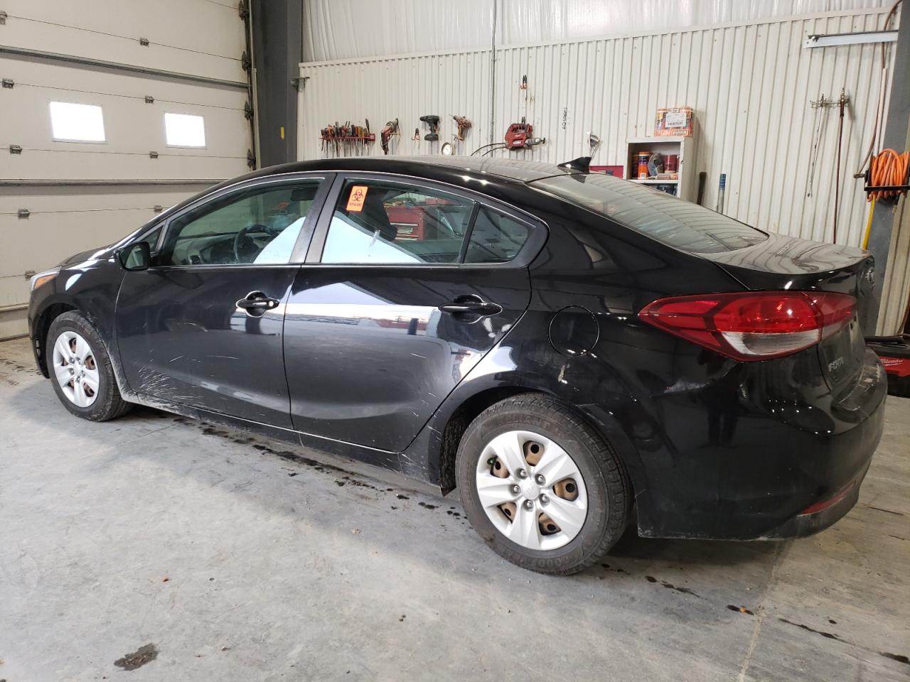 2017 Kia Forte - Image 2