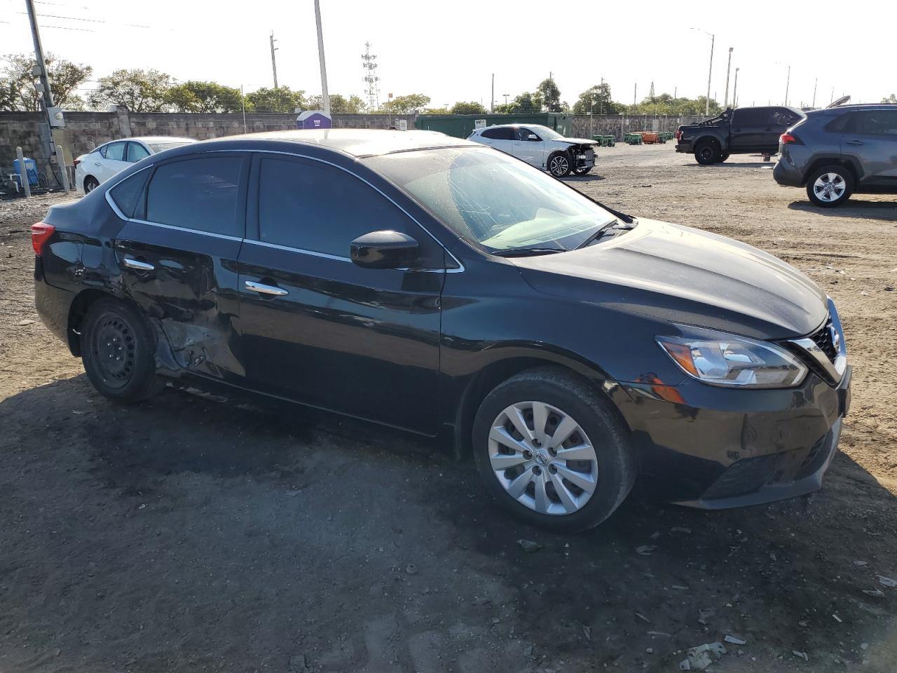 2017 Nissan Sentra - Image 4