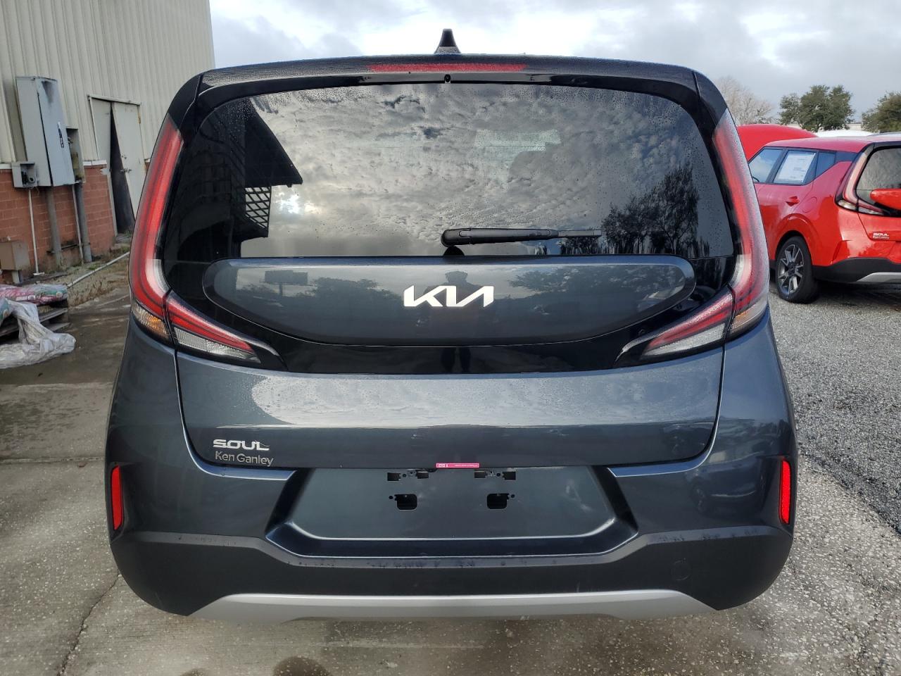 VIN KNDJ23AU8S7244801 2025 KIA SOUL no.6