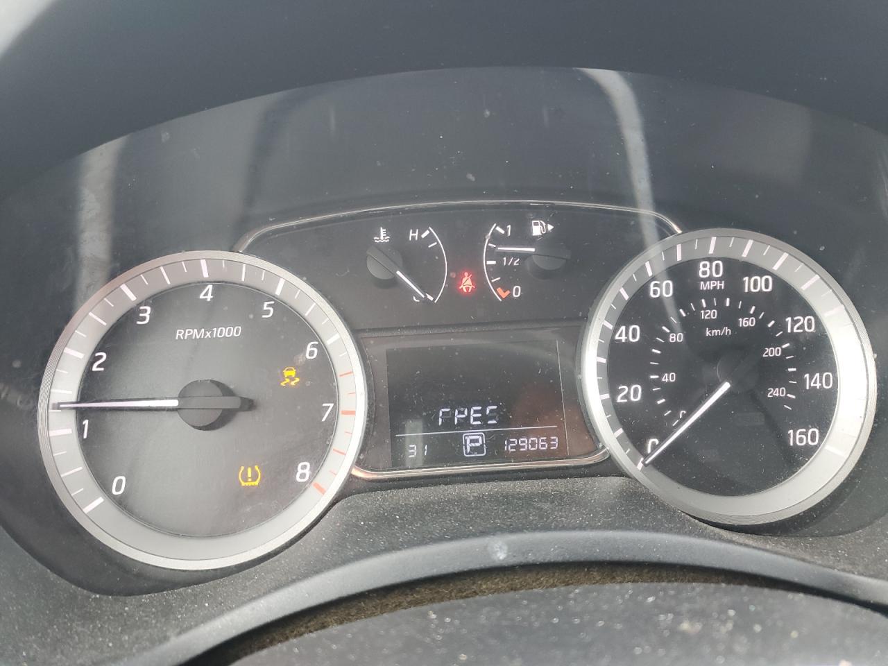 2013 Nissan Sentra - Image 9