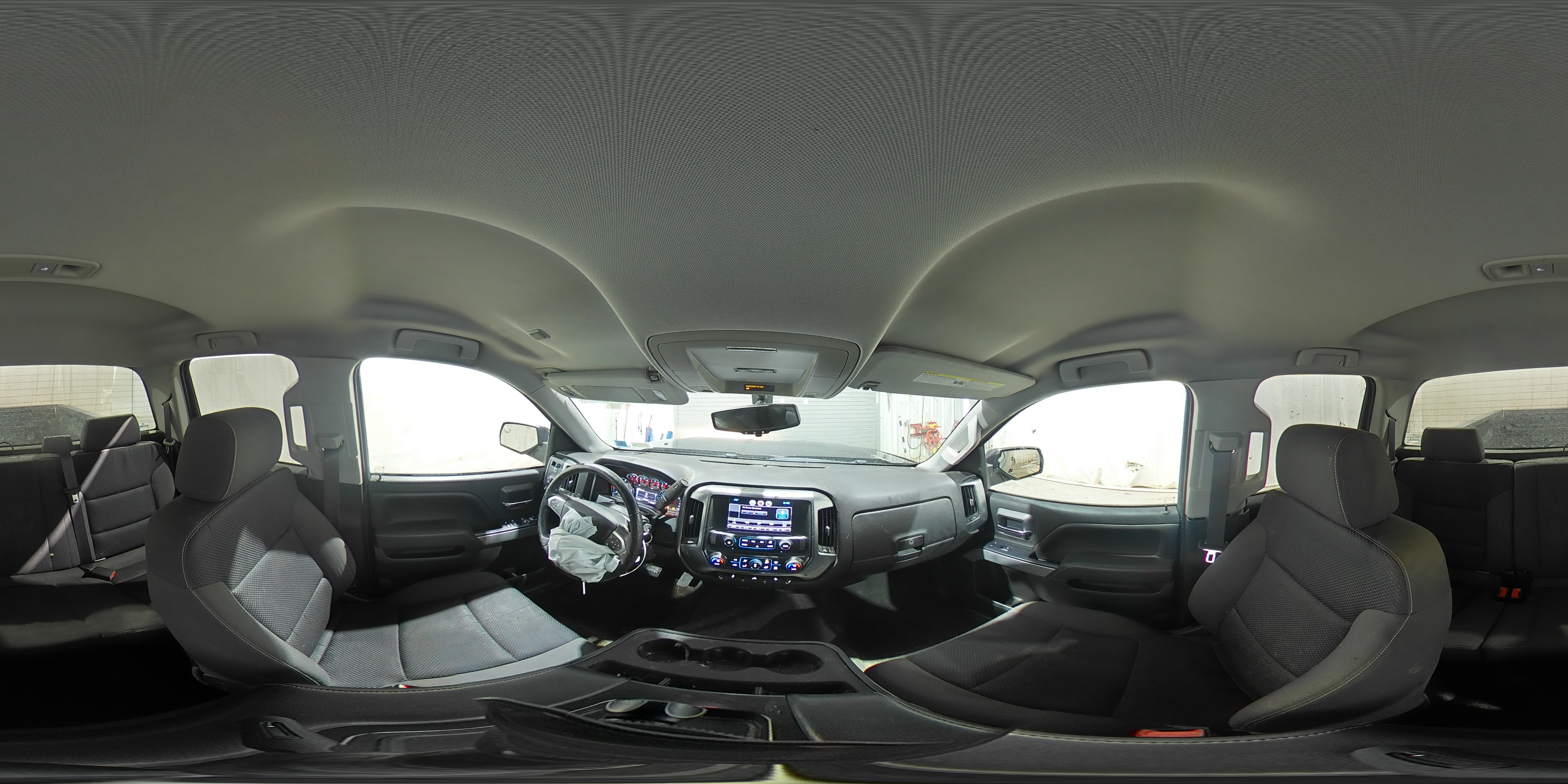 2015 Chevrolet Silverado - Image 14