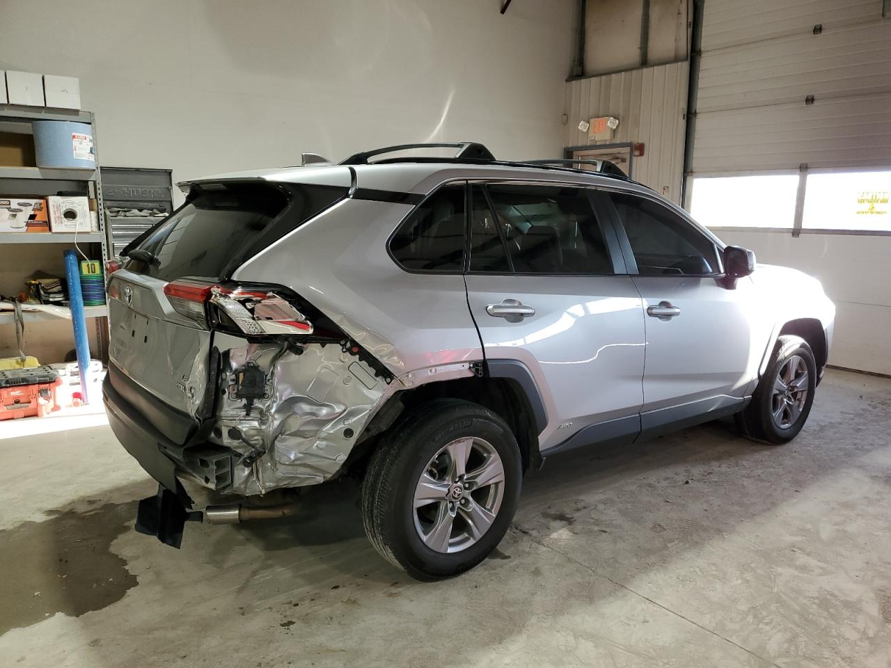 2023 Toyota RAV 4 - Image 3