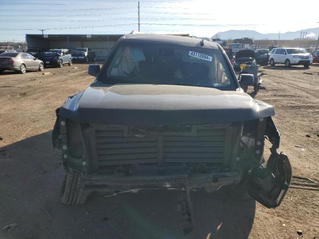  CHEVROLET SUBURBAN 2019 Czarny