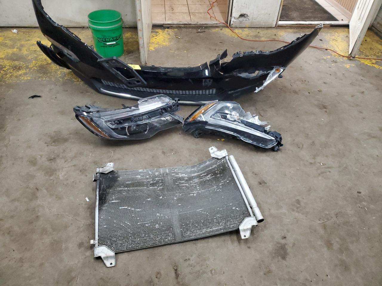 2018 Honda Pilot Elite VIN: 5FNYF6H06JB057282 Lot: 84817664