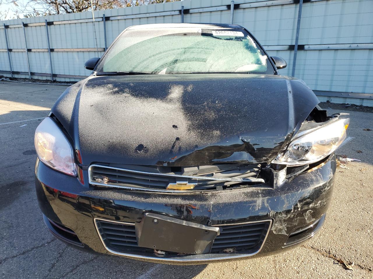 2009 Chevrolet Impala - Image 5