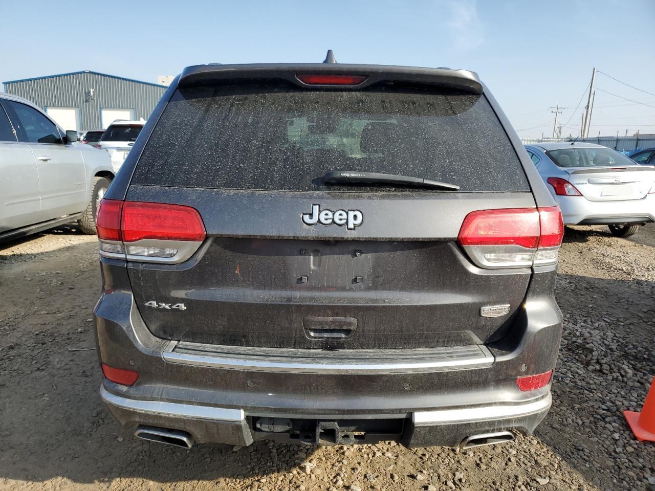 2019 Jeep Grand Cherokee - Image 6
