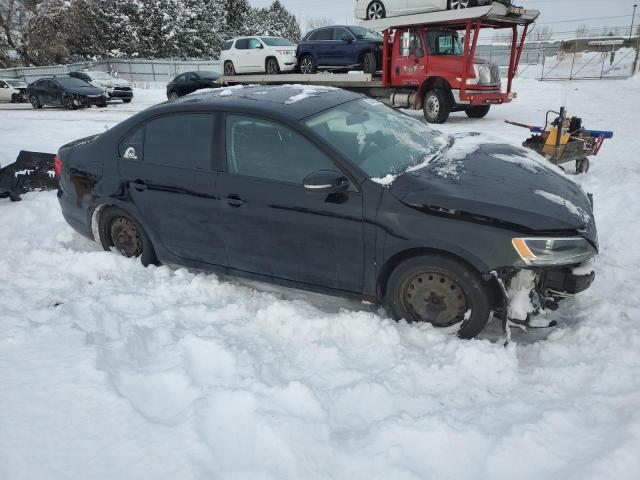 Sedans VOLKSWAGEN JETTA 2012 Black