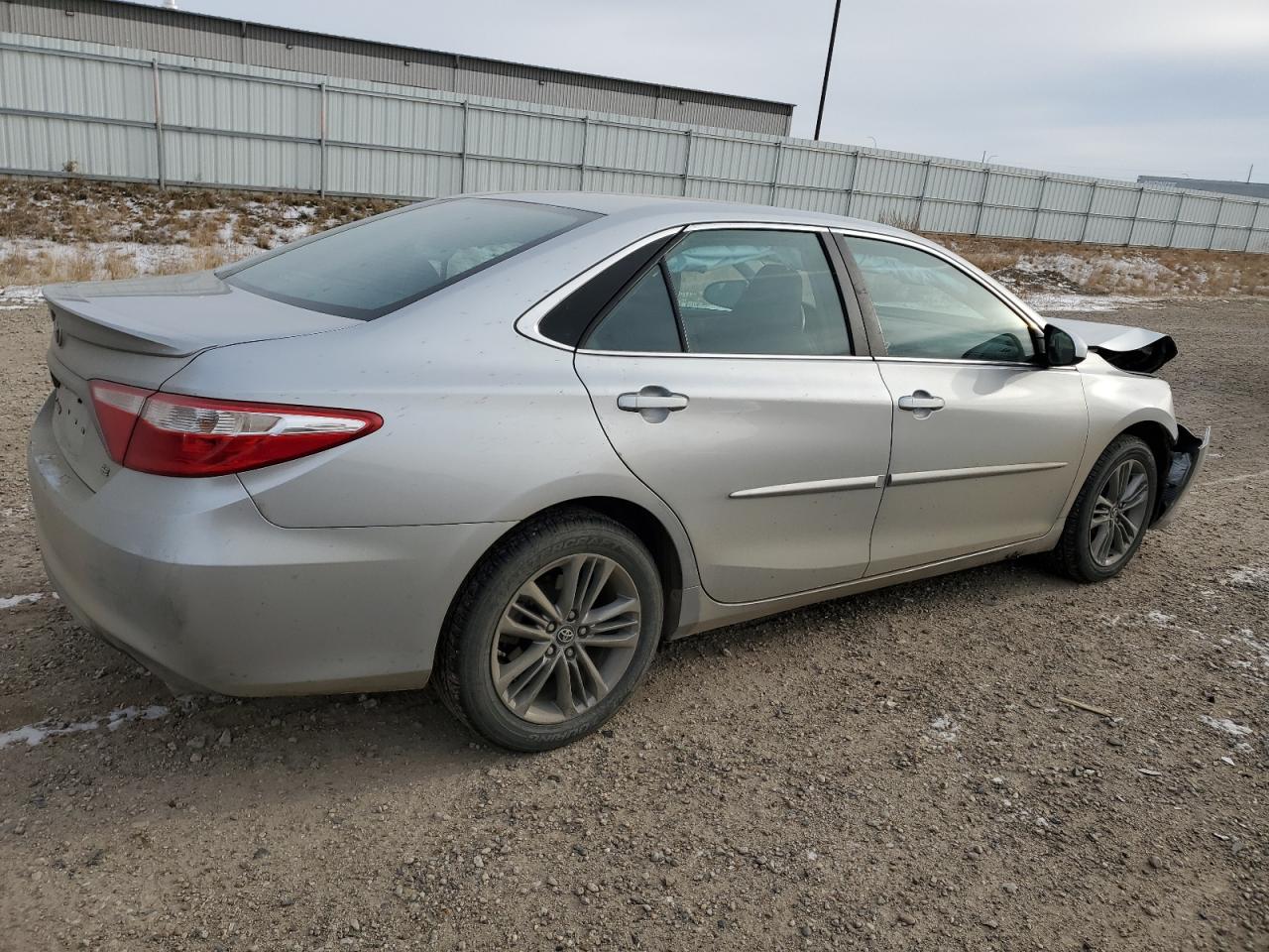 VIN 4T1BF1FK6HU312748 2017 TOYOTA CAMRY no.3